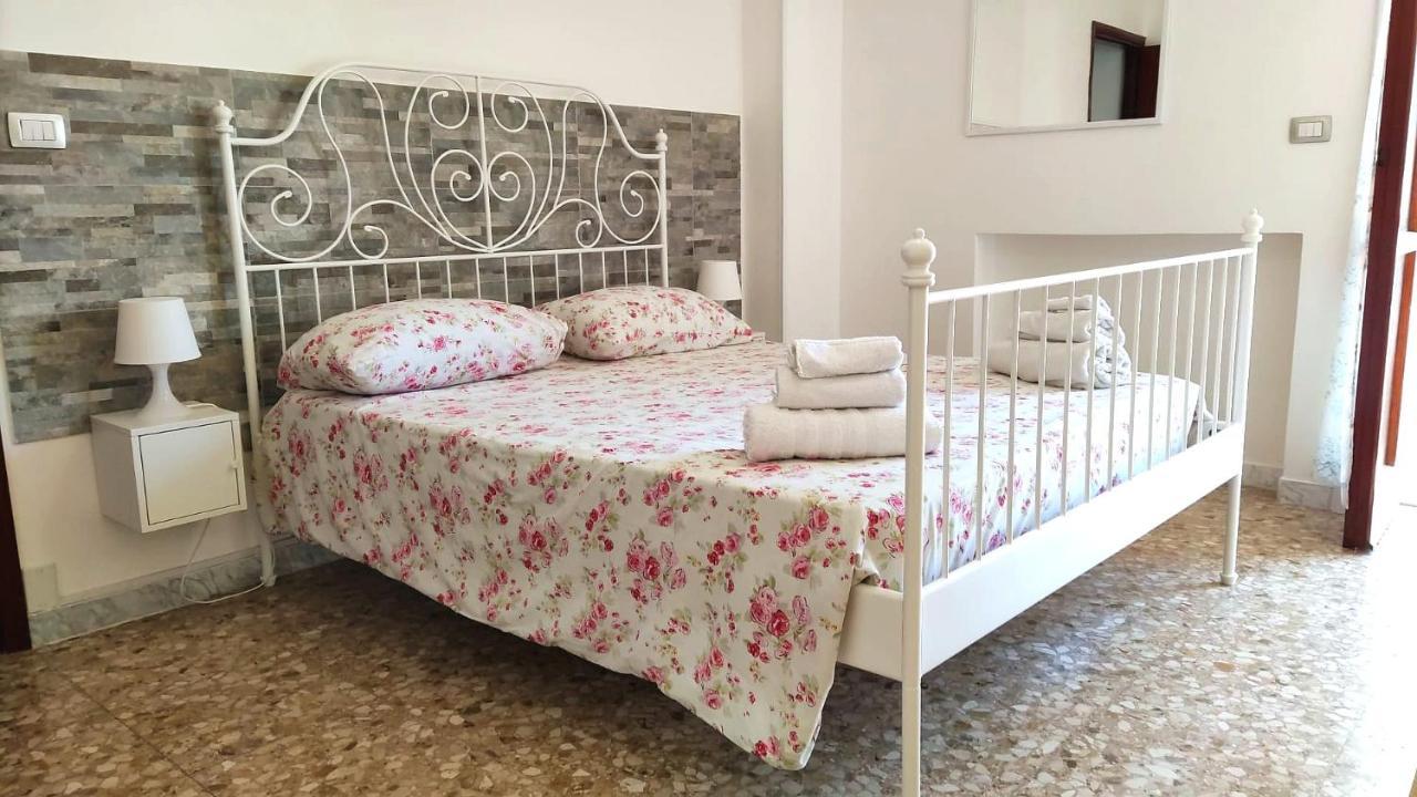 Gallipoli, Lido San Giovanni, 5 Posti Letto Extérieur photo